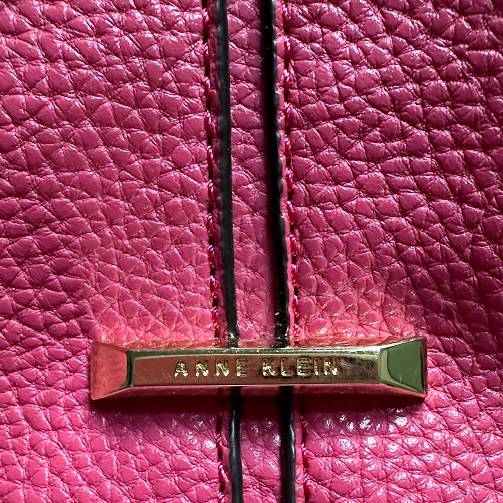 Anne Klein Raspberry Pink Pebbled Leather Shoulder Bag - Picture 2 of 10
